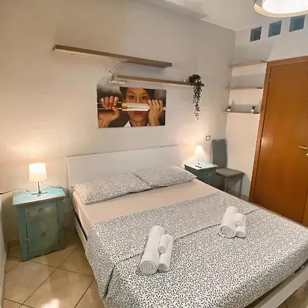 Lauri's Modern - 5 Minutes From Center Nettuno